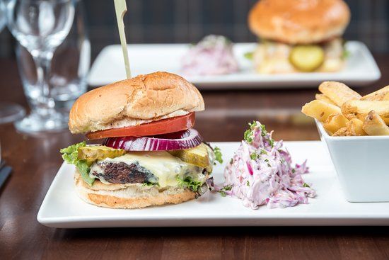 Porters Bar and Restaurant